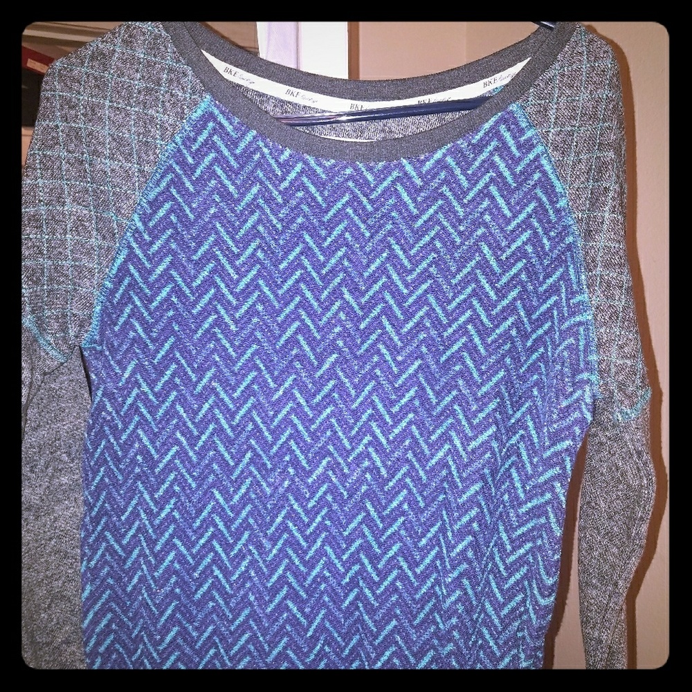 Bke sweater
